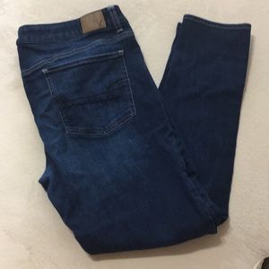 AE Medium Wash Jegging